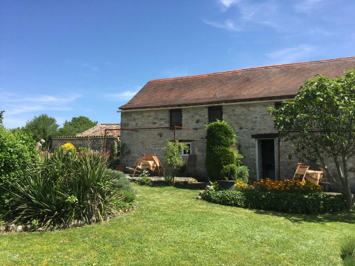 Les Gites Perard Caylus Bagian luar foto